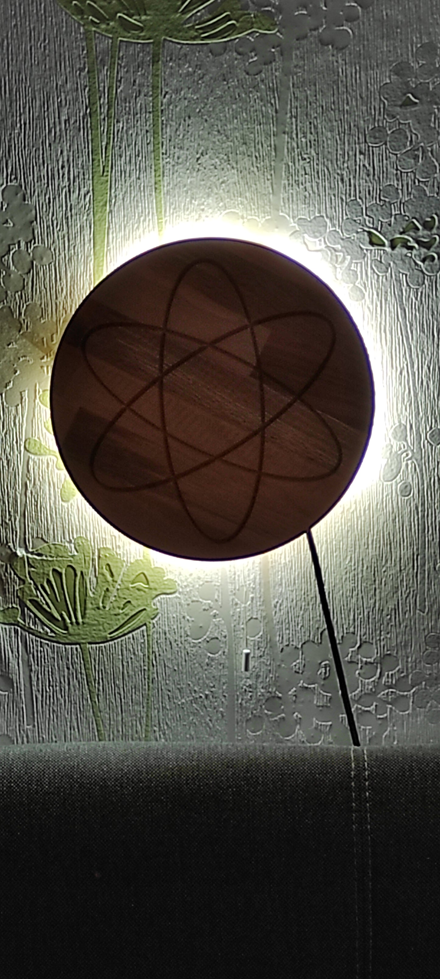 Wandlampe aus Holz